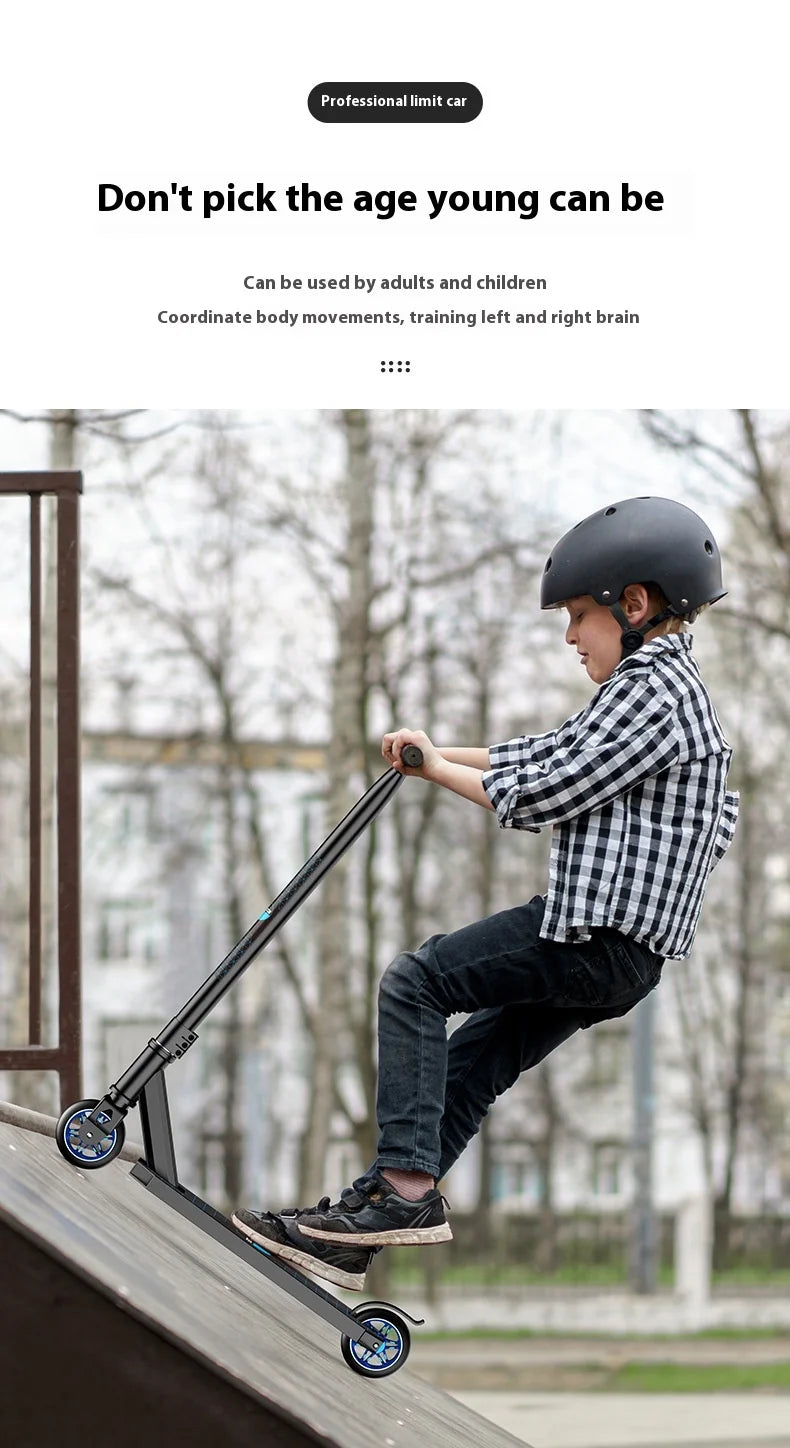 Adolescente profissional de scooter de manobras adulto elegante mostrando extremo carro de duas rodas scooter passeio de scooter