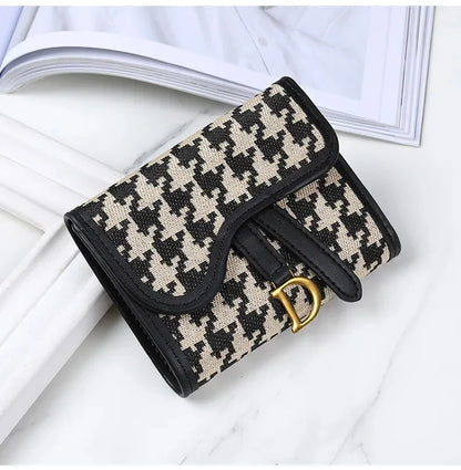 Carteira Feminina Estilo Vintage Novo Modelo Bolsa de Moedas com D-clip Multiuso Grande Capacidade Porta Cartão e Moedas para Comércio Internacional