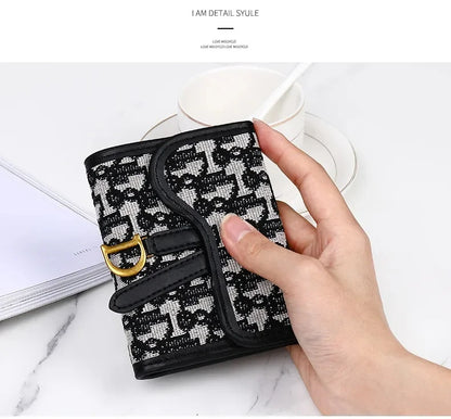 Carteira Feminina Estilo Vintage Novo Modelo Bolsa de Moedas com D-clip Multiuso Grande Capacidade Porta Cartão e Moedas para Comércio Internacional