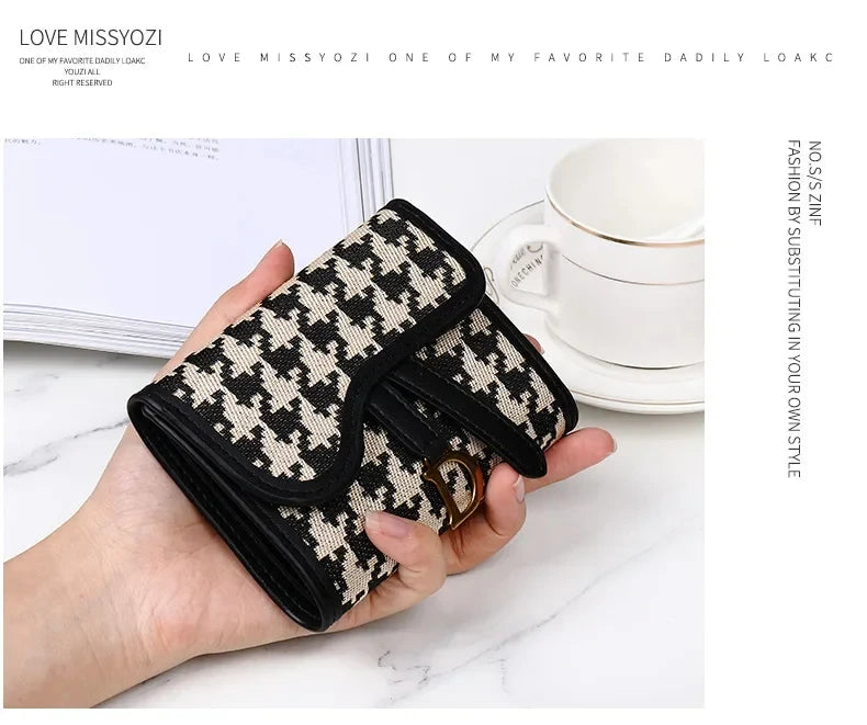 Carteira Feminina Estilo Vintage Novo Modelo Bolsa de Moedas com D-clip Multiuso Grande Capacidade Porta Cartão e Moedas para Comércio Internacional